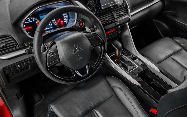 imagem-https://www.socarrao.com.br/sc-vehicle-images-prod/3946746/1789753396298-7KEP7u7AbVTWkdzY7kEC8ixf1sdMLeAQ.jpg