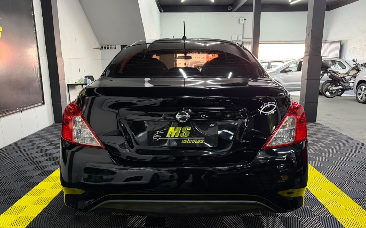 imagem-https://www.socarrao.com.br/sc-vehicle-images-prod/3946747/1789753397794-V2hhdHNBcHAgSW1hZ2UgMjAyNi0wOS0xOCBhdCAxNC4zMS41NC5qcGVn.jpeg