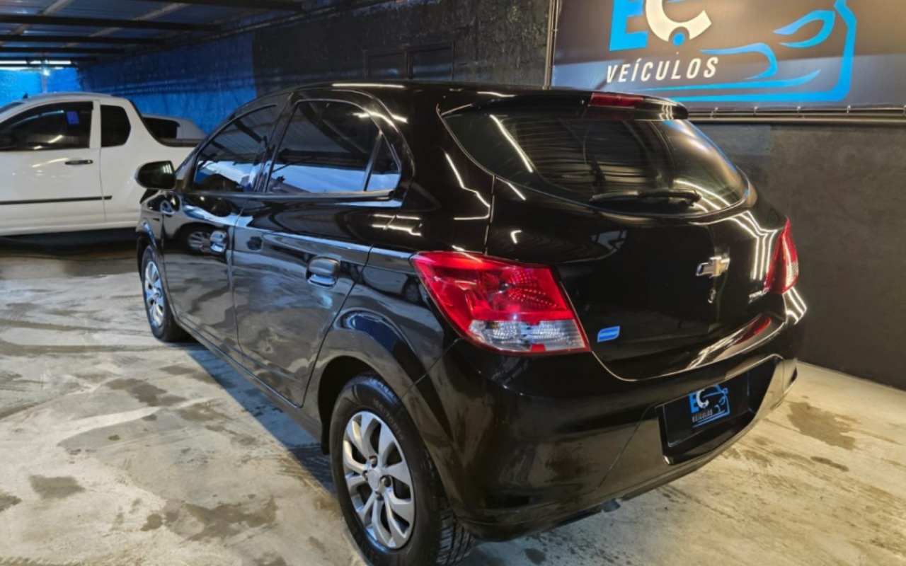 imagem-https://www.socarrao.com.br/sc-vehicle-images-prod/3946835/1789753659088-Q2FwdHVyYSBkZSB0ZWxhIDIwMjYtMDktMTggMTQzOTA3LnBuZw.png