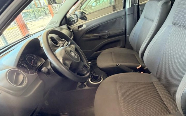 imagem-https://www.socarrao.com.br/sc-vehicle-images-prod/3946949/1789753795676-V2hhdHNBcHAgSW1hZ2UgMjAyNi0wMi0wNSBhdCAxMi4zMi40NSAoMTIpLmpwZWc.jpeg