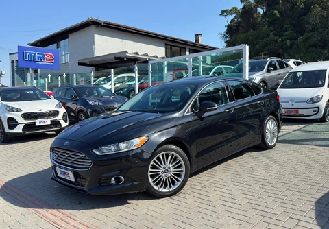 Ford Fusion 2013 Preto — foto 1 de 3
