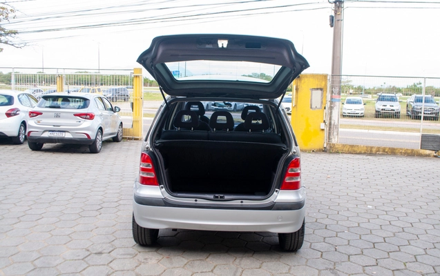 imagem-https://www.socarrao.com.br/sc-vehicle-images-prod/3947110/1789754047804-5b418e77679d40d1bca9d55b53367317_1789751157983.jpg
