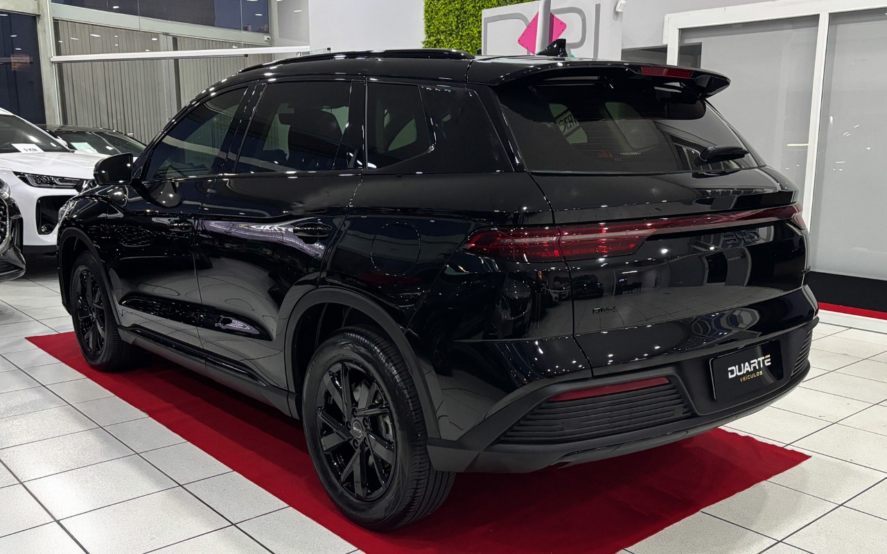 imagem-https://www.socarrao.com.br/sc-vehicle-images-prod/3947114/1789754072502-MDA1LmpwZw.jpg