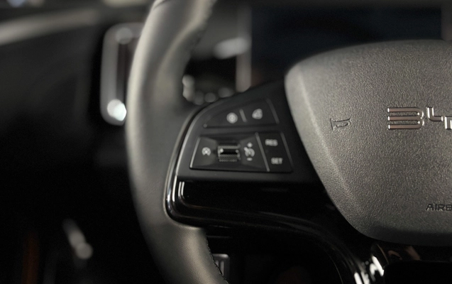 imagem-https://www.socarrao.com.br/sc-vehicle-images-prod/3947114/1789754073036-MDExLmpwZw.jpg