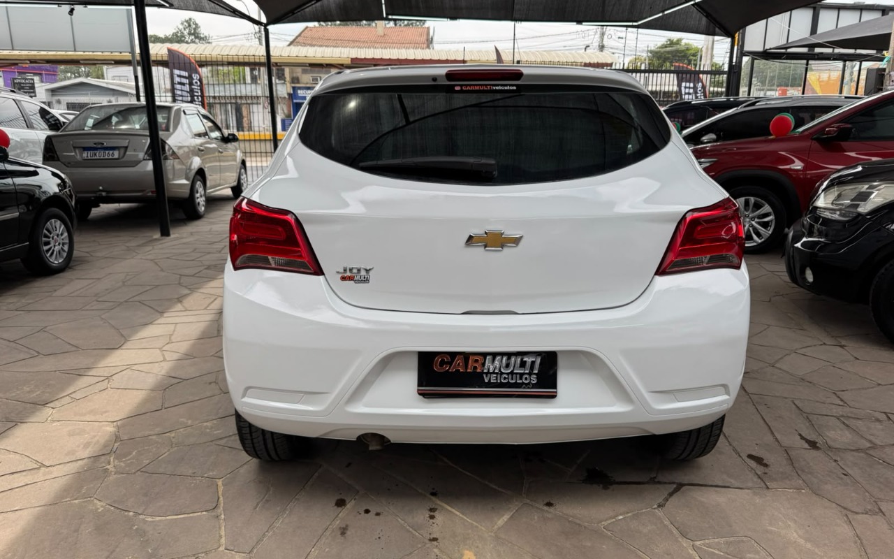 imagem-https://www.socarrao.com.br/sc-vehicle-images-prod/3947115/1789754072837-V2hhdHNBcHAgSW1hZ2UgMjAyNi0wOS0xOCBhdCAxNC40OS41MS5qcGVn.jpeg