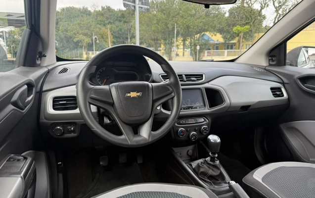 imagem-https://www.socarrao.com.br/sc-vehicle-images-prod/3947116/1789754075715-3_011927.jpg