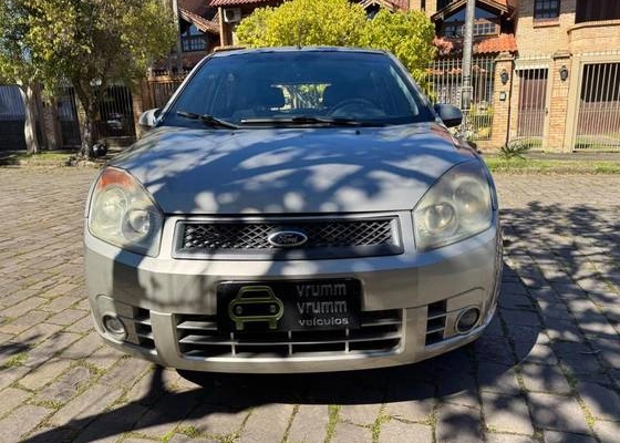 imagem-https://www.socarrao.com.br/sc-vehicle-images-prod/3947118/1789754082440-ford-fiesta-1.6-mpi-class-hatch-8v-flex-4p-manual-wmimagem1238509051.jpg