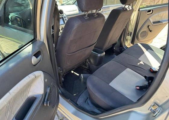 imagem-https://www.socarrao.com.br/sc-vehicle-images-prod/3947118/1789754082446-ford-fiesta-1.6-mpi-class-hatch-8v-flex-4p-manual-wmimagem12385347892.jpg