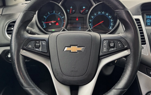 imagem-https://www.socarrao.com.br/sc-vehicle-images-prod/3947147/1789754226319-vehicle_image_1788541644_ecd1ebc86e8e421166eae441f03ad51b.jpeg