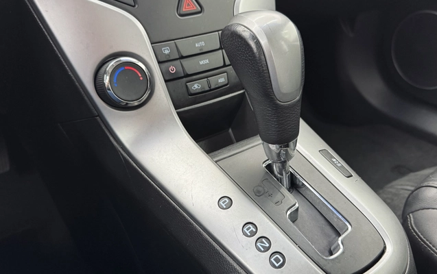 imagem-https://www.socarrao.com.br/sc-vehicle-images-prod/3947147/1789754226321-vehicle_image_1788541654_3e67b79ea0f877476ff028f6b4b04d93.jpeg