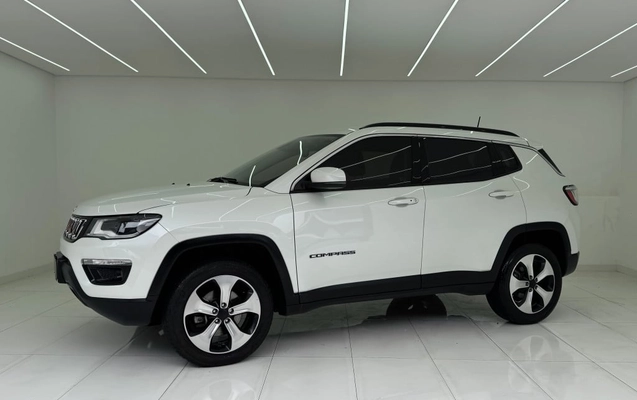 imagem-https://www.socarrao.com.br/sc-vehicle-images-prod/3947189/1789754329231-vehicle_image_1785458030_10aa1bd6169cce2f56deaf438765d36c.jpeg