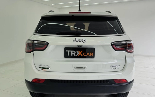 imagem-https://www.socarrao.com.br/sc-vehicle-images-prod/3947189/1789754329237-vehicle_image_1785458039_a87ec6fbeb7da370e8076315c2122dd4.jpeg