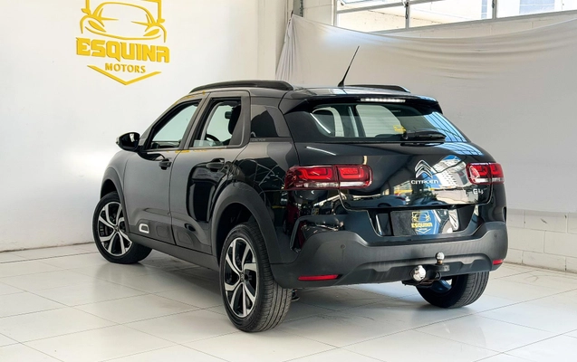 imagem-https://www.socarrao.com.br/sc-vehicle-images-prod/3947195/1789754390670-481155002bd8430d8e2c5c533cda6e51_1789754343849.jpg