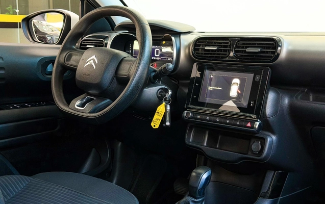 imagem-https://www.socarrao.com.br/sc-vehicle-images-prod/3947195/1789754390673-5f9e3f71c2a140bf96fca1c23a829338_1789754348371.jpg
