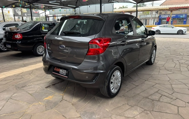 imagem-https://www.socarrao.com.br/sc-vehicle-images-prod/3947400/1789754722866-V2hhdHNBcHAgSW1hZ2UgMjAyNi0wOS0xOCBhdCAxNC41Ni41My5qcGVn.jpeg