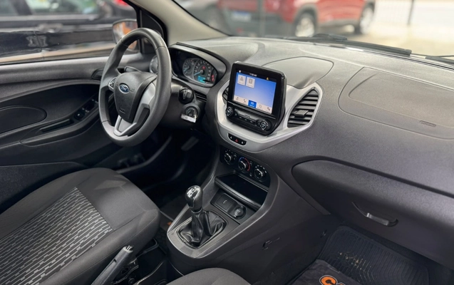 imagem-https://www.socarrao.com.br/sc-vehicle-images-prod/3947400/1789754723248-V2hhdHNBcHAgSW1hZ2UgMjAyNi0wOS0xOCBhdCAxNC41Ni41MyAoNCkuanBlZw.jpeg