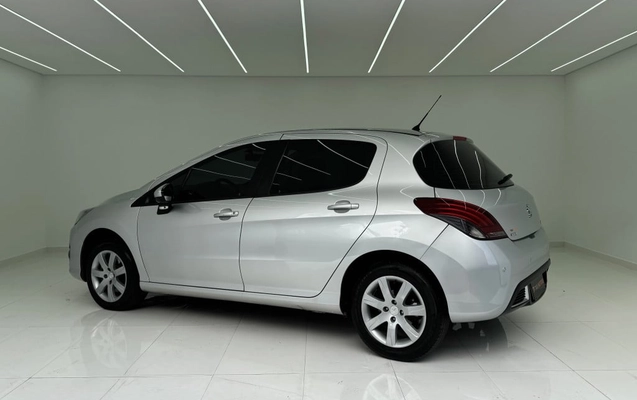 imagem-https://www.socarrao.com.br/sc-vehicle-images-prod/3947444/1789754788659-vehicle_image_1784226183_6abe1218e86f6e159a28ed43351a1861.jpeg
