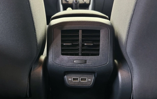 imagem-https://www.socarrao.com.br/sc-vehicle-images-prod/3947485/1789754857881-vehicle_image_1780764220_9f75b035a5e6aab3524feb7bace3d87d.jpeg