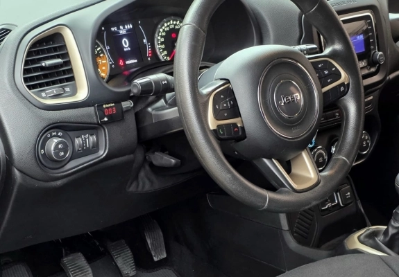 imagem-https://www.socarrao.com.br/sc-vehicle-images-prod/3947486/1789754860858-8Gm30DsZU1mZDaeW3yeiqBBOyrPtShbT.jpg