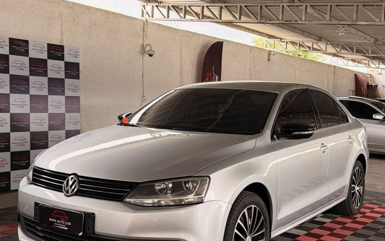 imagem-https://www.socarrao.com.br/sc-vehicle-images-prod/3947567/1789755064238-U2F2ZUNsaXAuQXBwXzc1MjE5MDEyM18xNzk0MDcxNjgxNzI3MDgyMF8xNjg3OTcxMTk1NDQyMjY3Mzc0X24uanBn.jpg