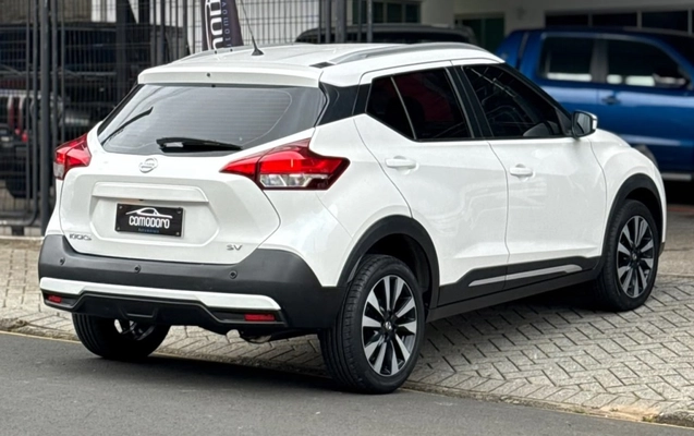 imagem-https://www.socarrao.com.br/sc-vehicle-images-prod/3947634/1789755268001-9_031406.jpg