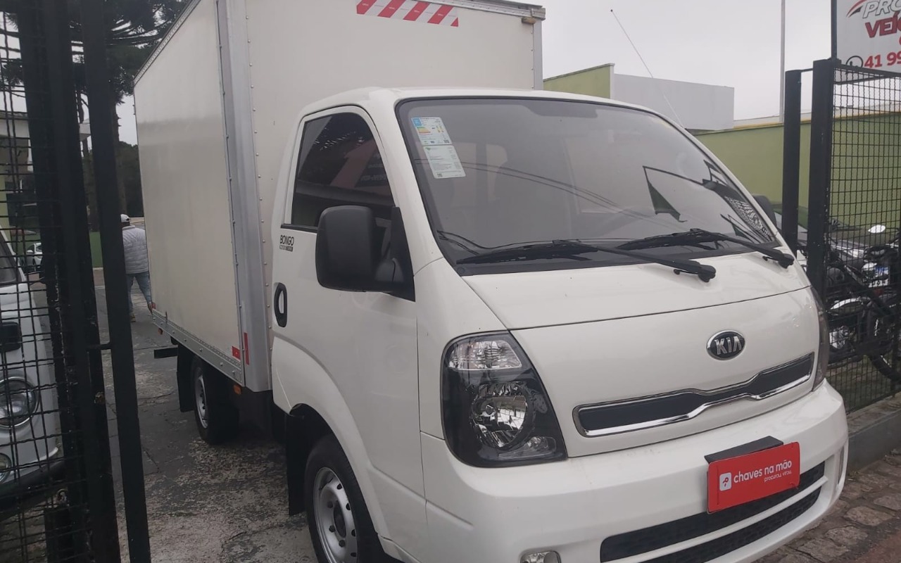 imagem-https://www.socarrao.com.br/sc-vehicle-images-prod/3947656/1789755379293-V2hhdHNBcHAgSW1hZ2UgMjAyNi0wOS0xNyBhdCAyMC41NC40OCAoMSkuanBlZw.jpeg