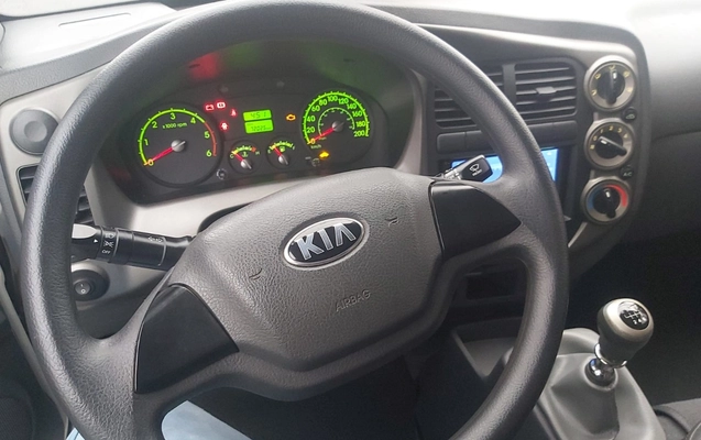 imagem-https://www.socarrao.com.br/sc-vehicle-images-prod/3947656/1789755380199-V2hhdHNBcHAgSW1hZ2UgMjAyNi0wOS0xNyBhdCAyMC41NC40OCAoMTcpLmpwZWc.jpeg