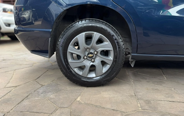 imagem-https://www.socarrao.com.br/sc-vehicle-images-prod/3947744/1789755509529-V2hhdHNBcHAgSW1hZ2UgMjAyNi0wOS0xOCBhdCAxNS4xMS40OSAoMikuanBlZw.jpeg