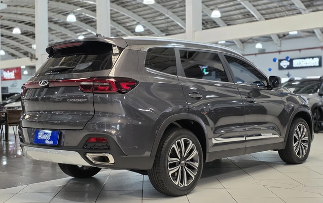 imagem-https://www.socarrao.com.br/sc-vehicle-images-prod/3947765/1789755523423-1_045615.jpg