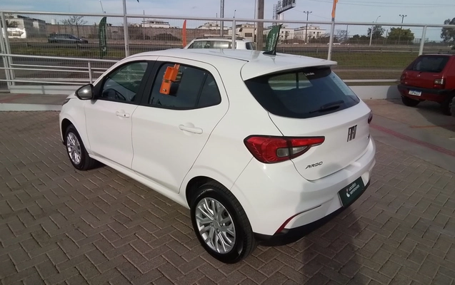 imagem-https://www.socarrao.com.br/sc-vehicle-images-prod/3947769/1789755532321-1_110707.jpg
