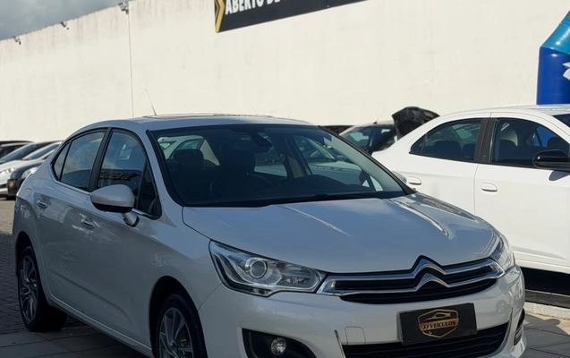 imagem-https://www.socarrao.com.br/sc-vehicle-images-prod/3947803/1789997863029-gb-a719b1e.jpeg