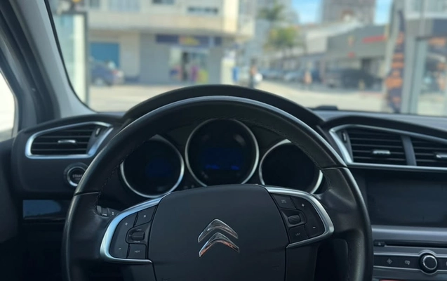 imagem-https://www.socarrao.com.br/sc-vehicle-images-prod/3947803/1789997863040-gb-fae6d94.jpeg