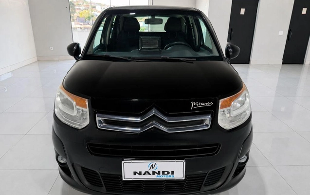 imagem-https://www.socarrao.com.br/sc-vehicle-images-prod/3947949/1789755705377-1235870.jpg