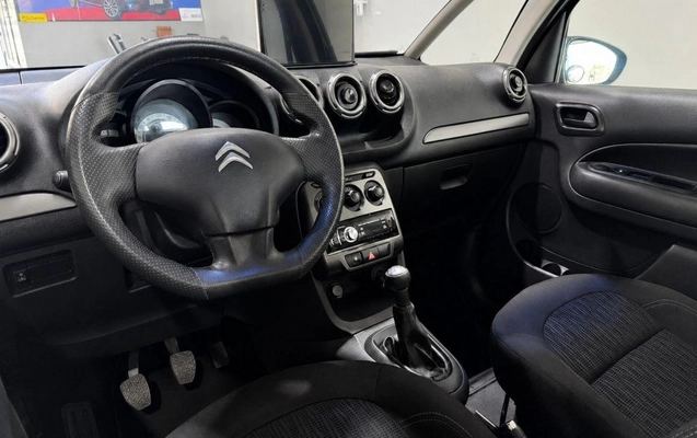 imagem-https://www.socarrao.com.br/sc-vehicle-images-prod/3947949/1789755705383-1235865.jpg