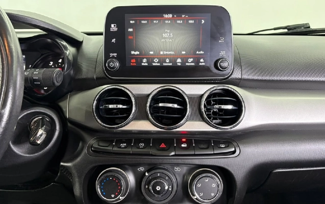 imagem-https://www.socarrao.com.br/sc-vehicle-images-prod/3947983/1789755738970-012fea4a-8354-7979-4129-edd62c200bc8-whatsappimage2026-09-17at1718162jpeg.jpg