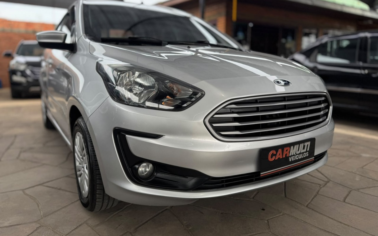 imagem-https://www.socarrao.com.br/sc-vehicle-images-prod/3948019/1789755782789-V2hhdHNBcHAgSW1hZ2UgMjAyNi0wOS0xOCBhdCAxNS4xNS41OCAoMikuanBlZw.jpeg