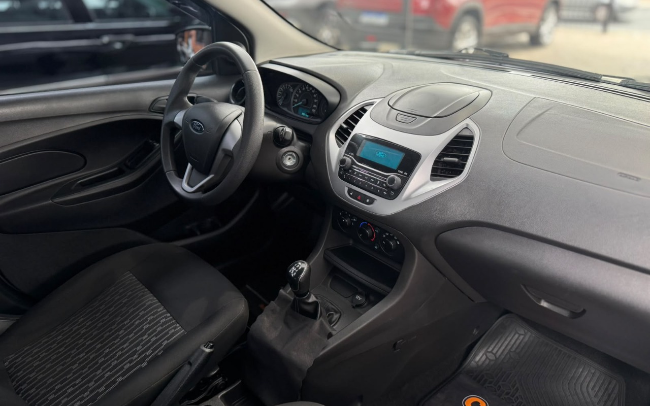 imagem-https://www.socarrao.com.br/sc-vehicle-images-prod/3948019/1789755783307-V2hhdHNBcHAgSW1hZ2UgMjAyNi0wOS0xOCBhdCAxNS4xNS41OC5qcGVn.jpeg