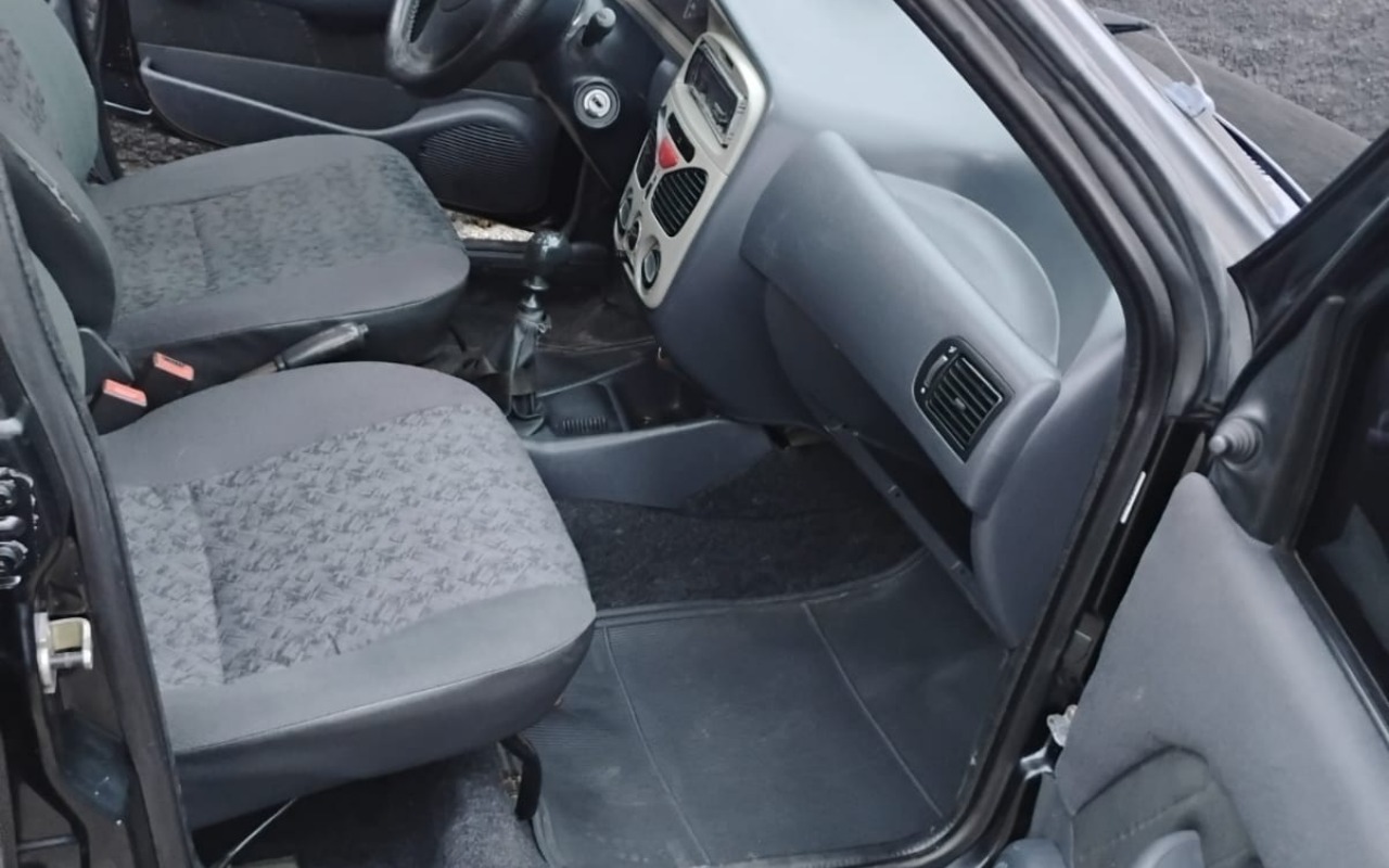 imagem-https://www.socarrao.com.br/sc-vehicle-images-prod/3948058/1789755864351-V2hhdHNBcHAgSW1hZ2UgMjAyNi0wOS0xNyBhdCAxOC4xMi4yMSAoMSkuanBlZw.jpeg