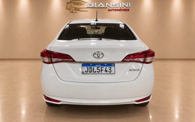 imagem-https://www.socarrao.com.br/sc-vehicle-images-prod/3948129/1789756175405-PvPwdnxPi9HJt2CG6x5nSqgOfkZlkgYR.jpg