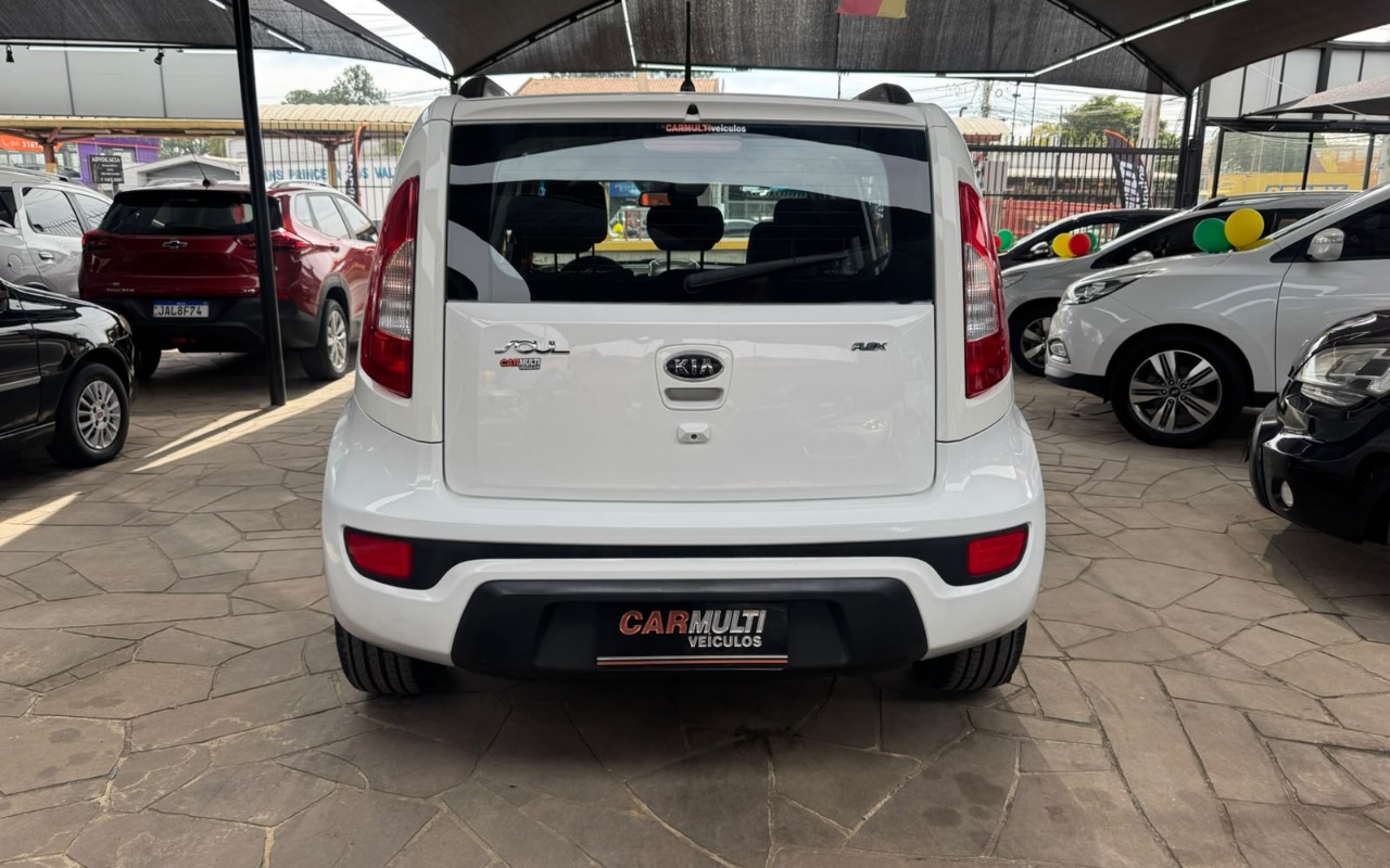 imagem-https://www.socarrao.com.br/sc-vehicle-images-prod/3948130/1789756218137-V2hhdHNBcHAgSW1hZ2UgMjAyNi0wOS0xOCBhdCAxNS4xOC4zOSAoNCkuanBlZw.jpeg