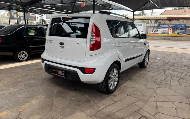 imagem-https://www.socarrao.com.br/sc-vehicle-images-prod/3948130/1789756218273-V2hhdHNBcHAgSW1hZ2UgMjAyNi0wOS0xOCBhdCAxNS4xOC4zOSAoMikuanBlZw.jpeg