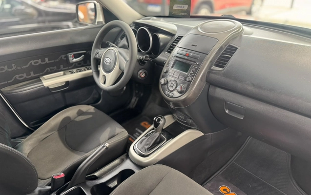 imagem-https://www.socarrao.com.br/sc-vehicle-images-prod/3948130/1789756218538-V2hhdHNBcHAgSW1hZ2UgMjAyNi0wOS0xOCBhdCAxNS4xOC40MCAoMSkuanBlZw.jpeg