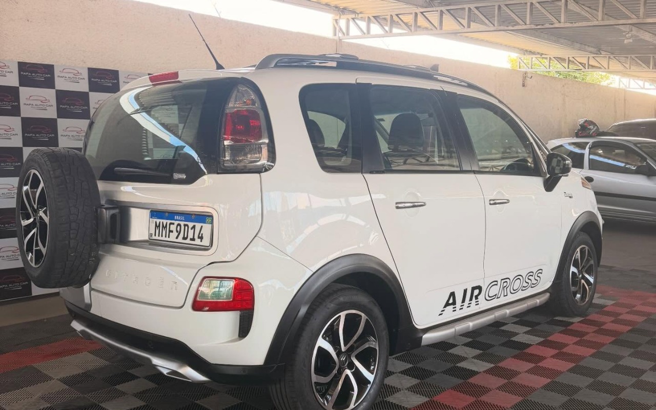 imagem-https://www.socarrao.com.br/sc-vehicle-images-prod/3948167/1789756294707-U2F2ZUNsaXAuQXBwXzczMDQ0MDA4MV8xNzkzNjk2MDA5MTI3MDgyMF84MzM4NzA3ODkxOTAwNTA1MTFfbiAoMSkuanBn.jpg