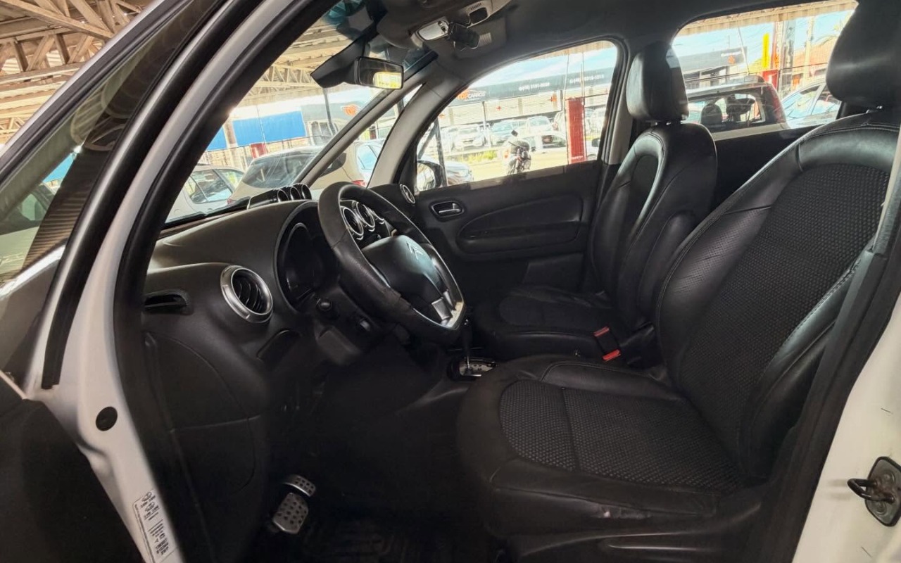 imagem-https://www.socarrao.com.br/sc-vehicle-images-prod/3948167/1789756294919-U2F2ZUNsaXAuQXBwXzczMDI5NDU0M18xNzkzNjk2MDEzMDI3MDgyMF80MTEyMDMwMTEwMDQwNjA4NTM0X24gKDEpLmpwZw.jpg