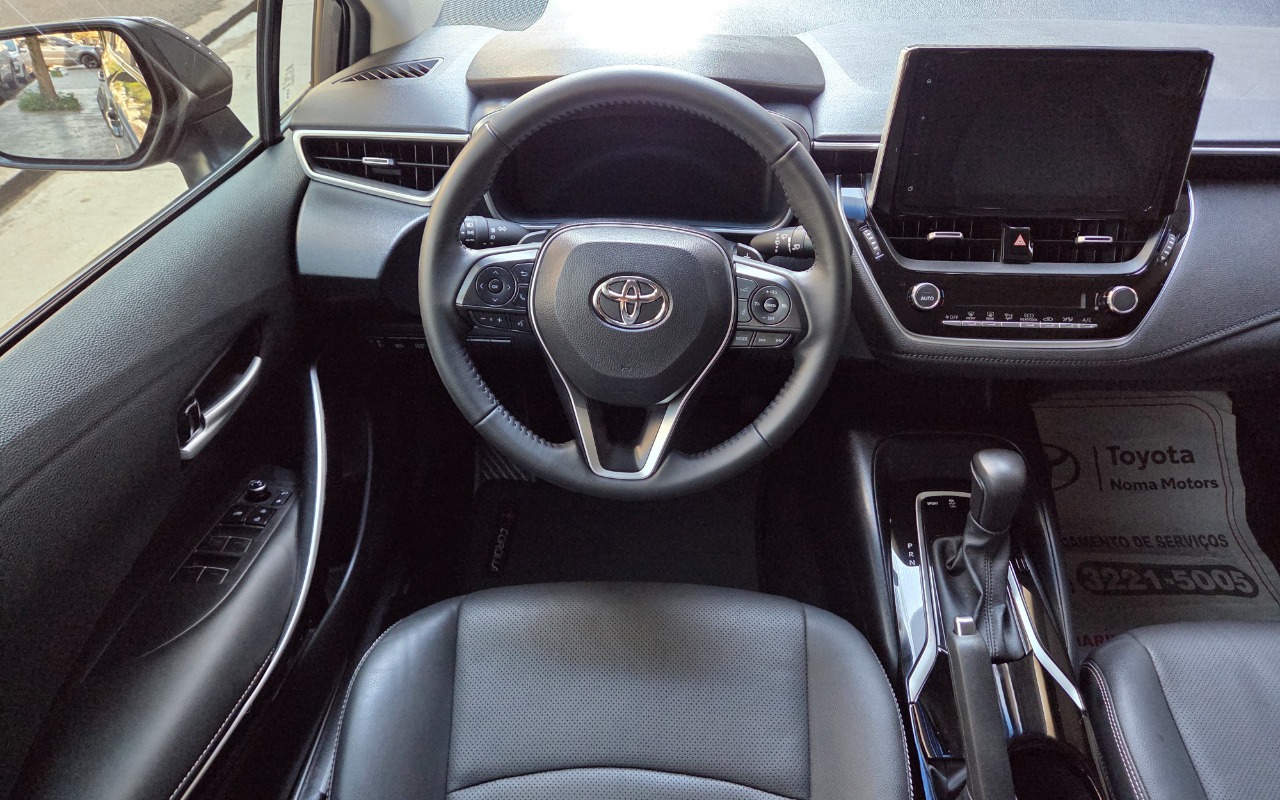 imagem-https://www.socarrao.com.br/sc-vehicle-images-prod/3948268/1789756469010-MTAwMDcwNDk5NC5qcGc.jpg