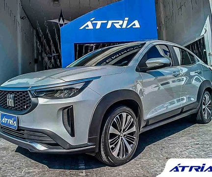 Fiat Fastback 2023 Prata — foto 1 de 3