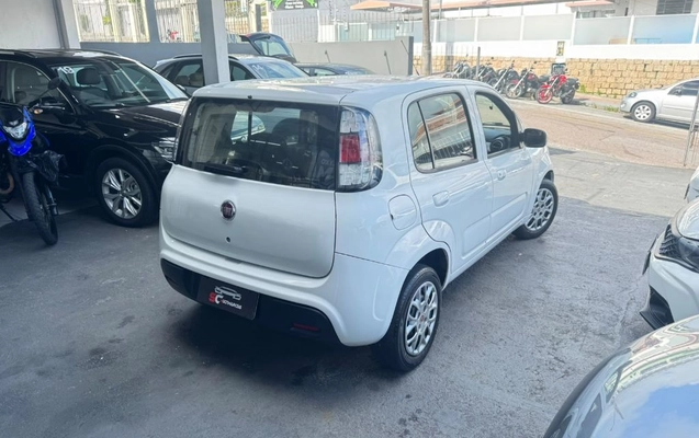 imagem-https://www.socarrao.com.br/sc-vehicle-images-prod/3948296/1789835650685-gb-0bd9180.jpeg