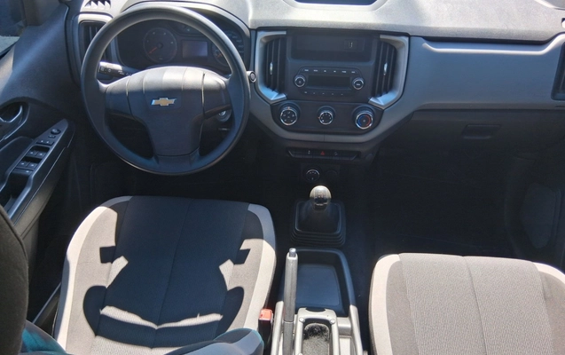 imagem-https://www.socarrao.com.br/sc-vehicle-images-prod/3948399/1789756671461-1_105305.jpg