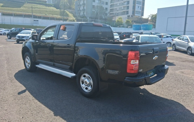 imagem-https://www.socarrao.com.br/sc-vehicle-images-prod/3948419/1789756711705-2_111630.jpg