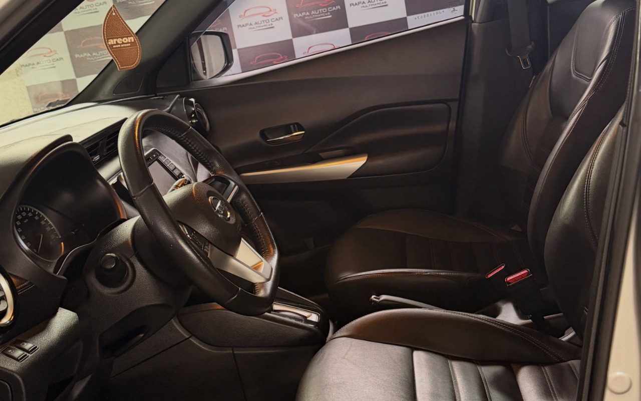 imagem-https://www.socarrao.com.br/sc-vehicle-images-prod/3948572/1789756958184-U2F2ZUNsaXAuQXBwXzc5MTg3MzA1M18xNzk0NzUwMzY5NjI3MDgyMF8yNTA0MjQ5MzA1OTAwMTYwMDhfbi5qcGc.jpg